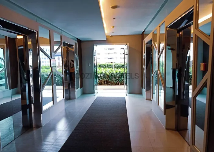 The Beacon Makati By Cozi Condotels *