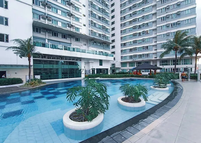 The Beacon Makati By Cozi Condotels *